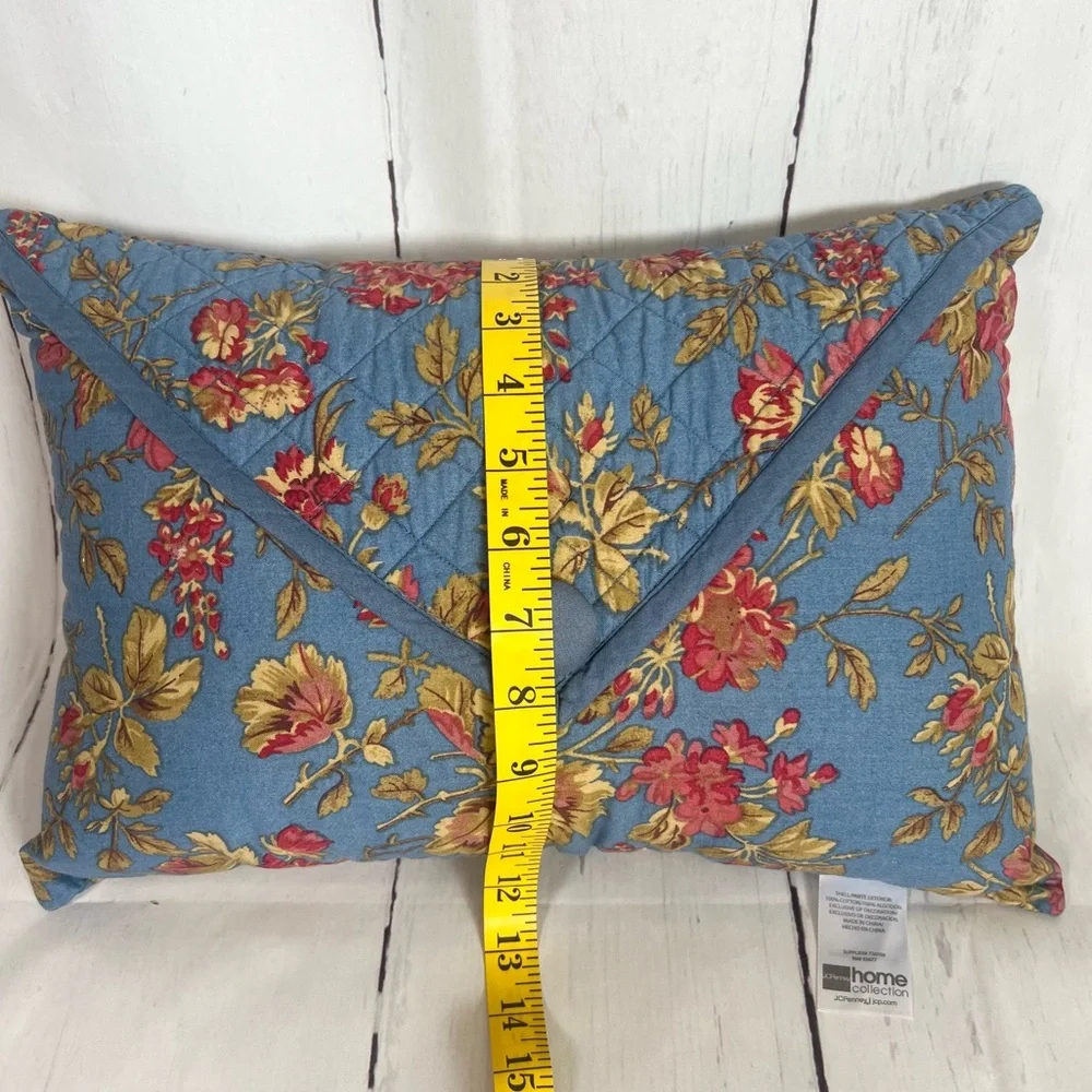 Vtg JCPenney Home Blue Floral Quilted Envelope Accent Pillow 16x11 Cottagecore